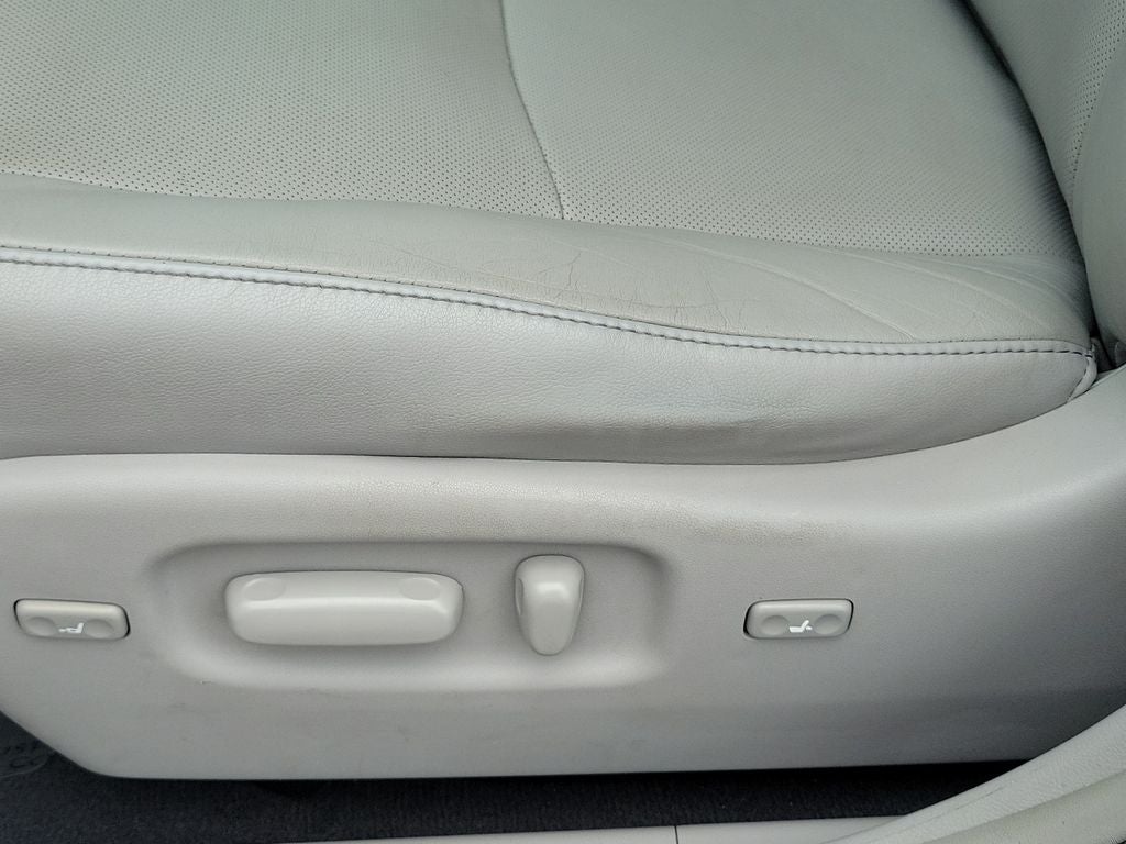 2012 Toyota HIGHLANDER LTD Limited