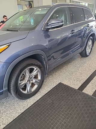 2017 Toyota Highlander Limited