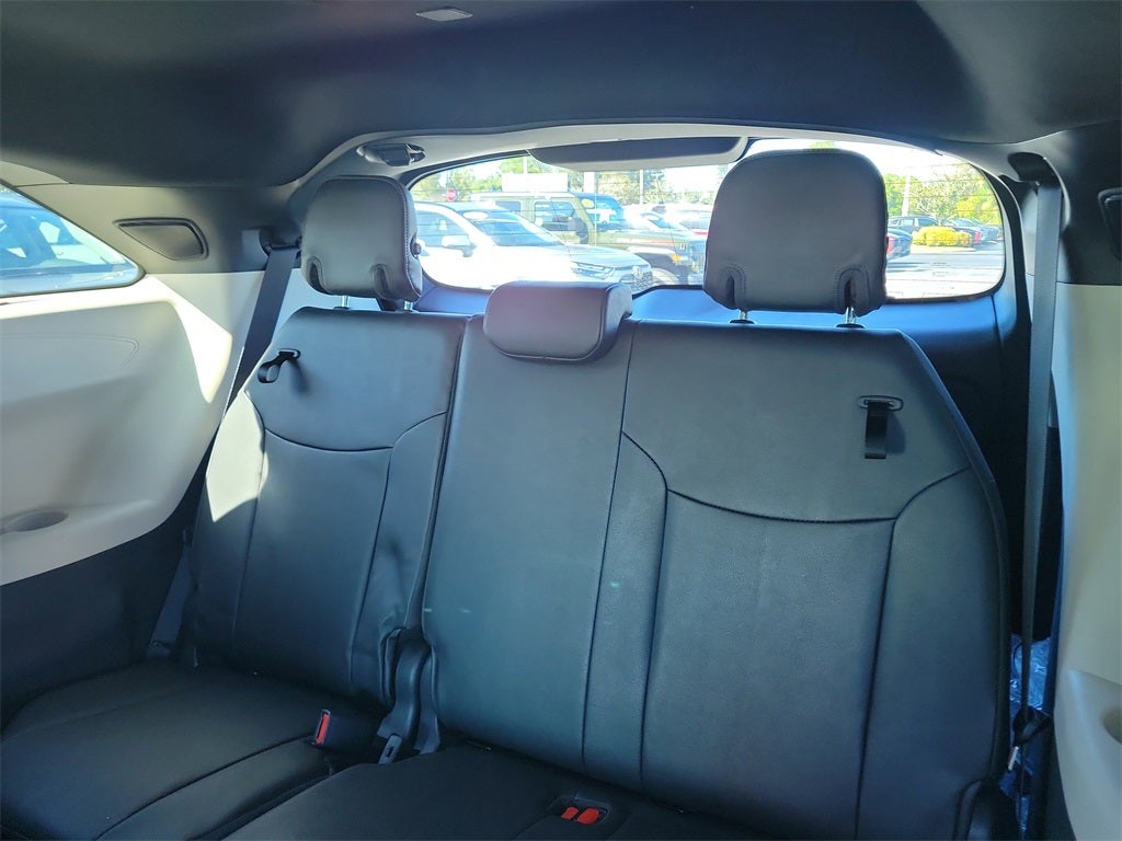 2025 Toyota Sienna Platinum 7 Passenger