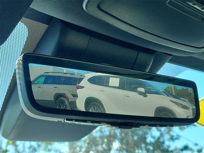 2025 Toyota Sienna Platinum 7 Passenger