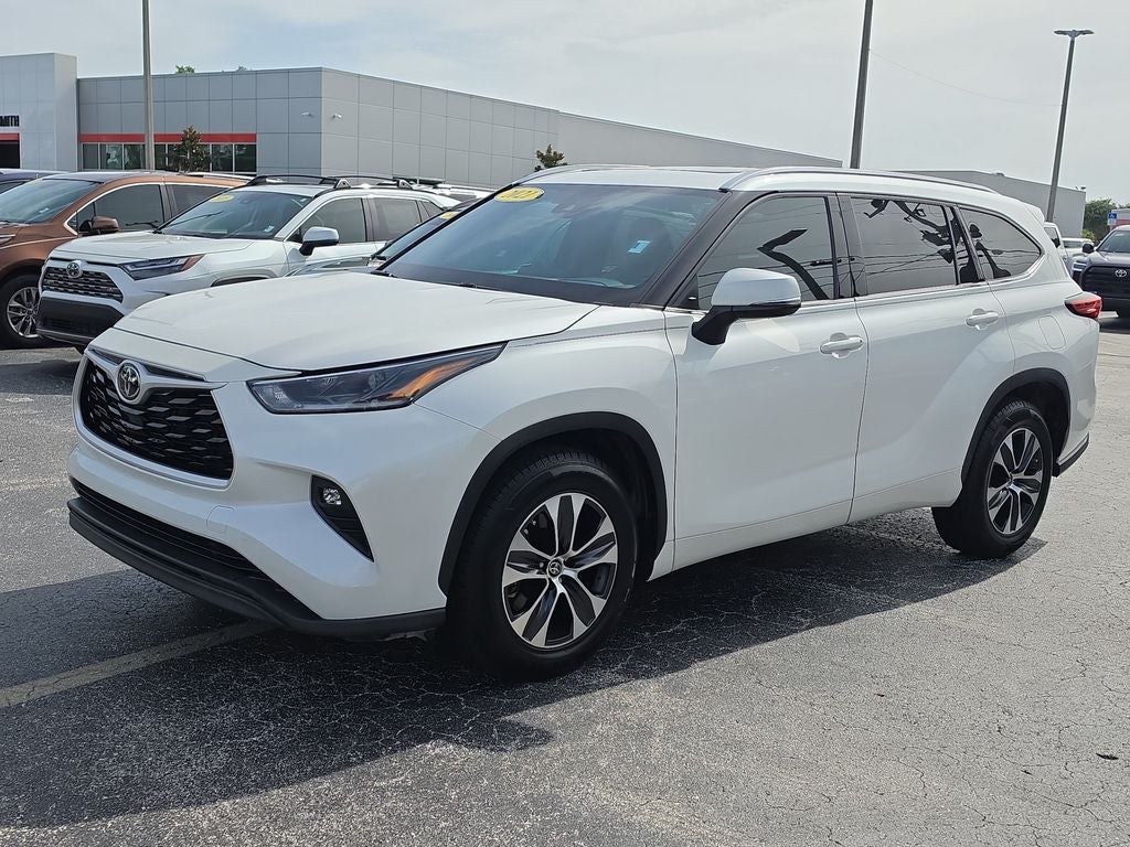 2021 Toyota Highlander XLE