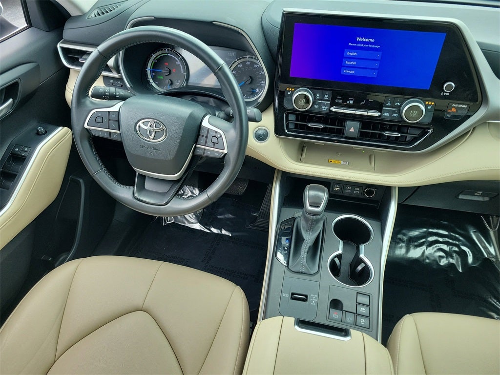 2024 Toyota Highlander Hybrid XLE