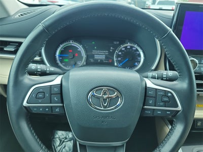 2024 Toyota Highlander Hybrid XLE