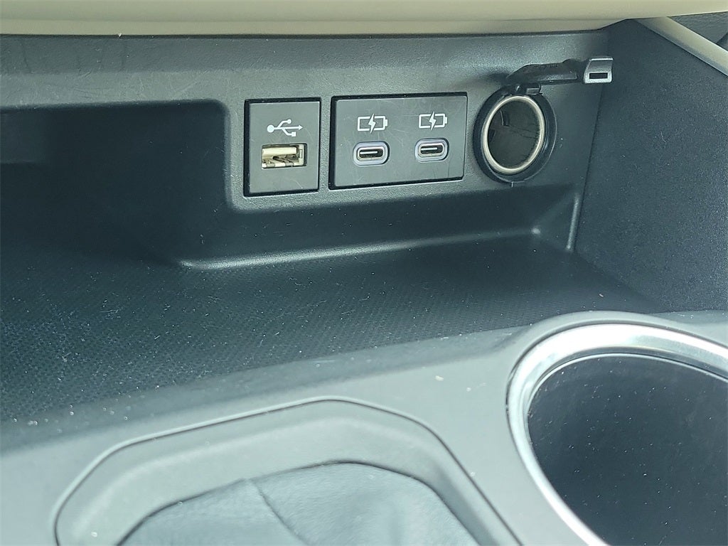 2024 Toyota Highlander Hybrid XLE