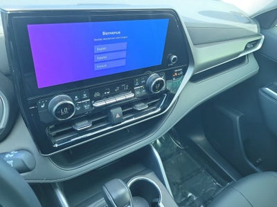 2025 Toyota Highlander Hybrid XLE