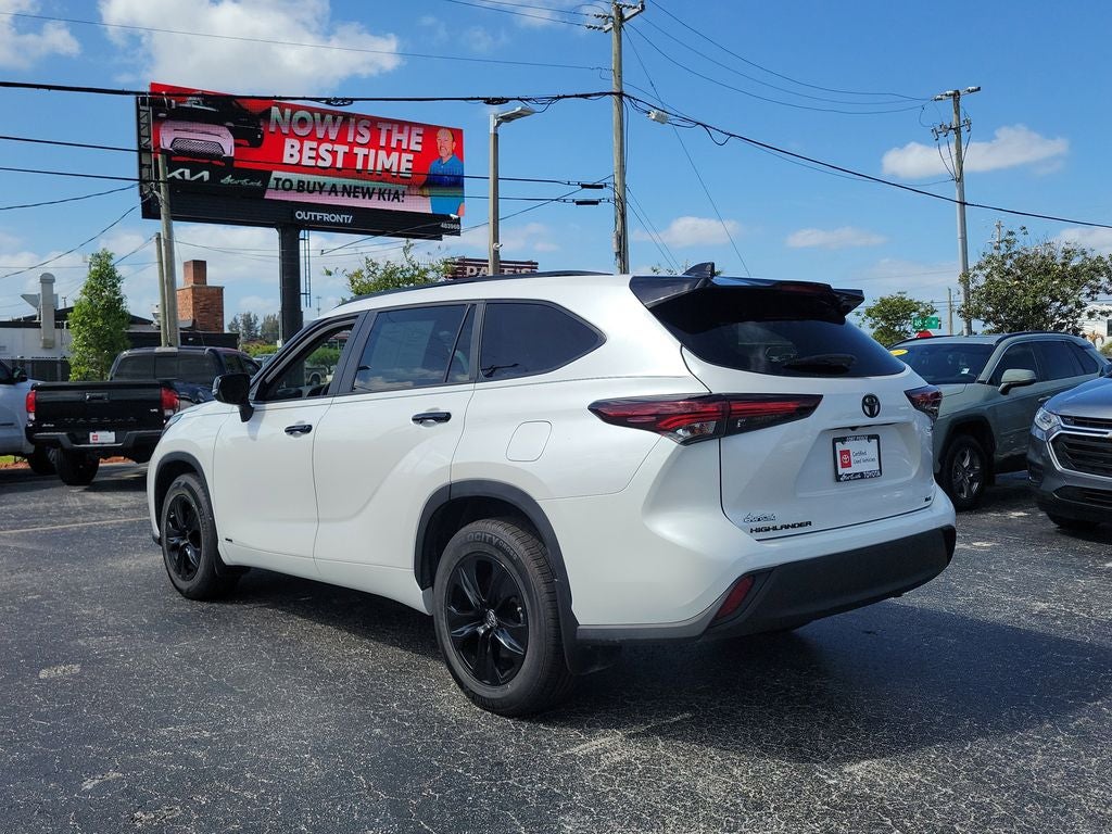 2025 Toyota Highlander Hybrid XLE
