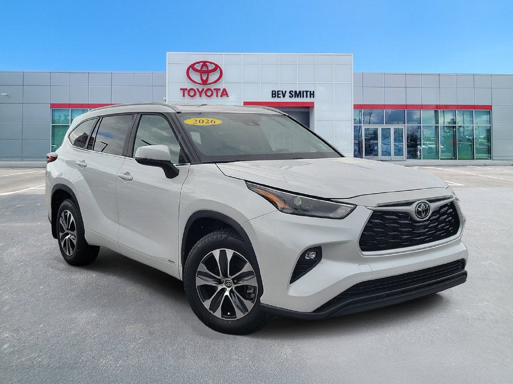 2026 Toyota Highlander Hybrid XLE