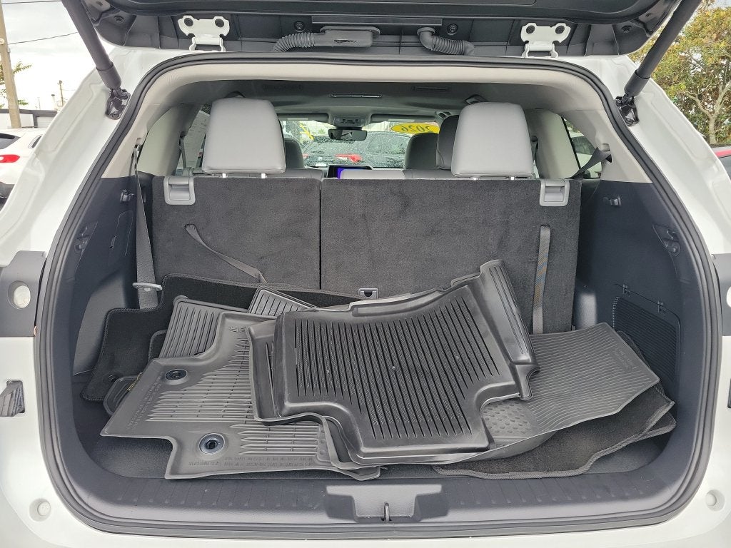 2026 Toyota Highlander Hybrid XLE