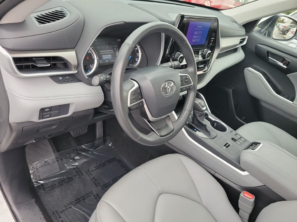 2026 Toyota Highlander Hybrid XLE