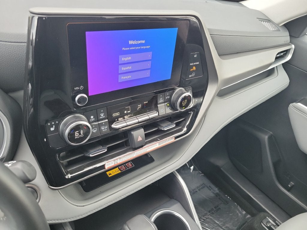 2026 Toyota Highlander Hybrid XLE