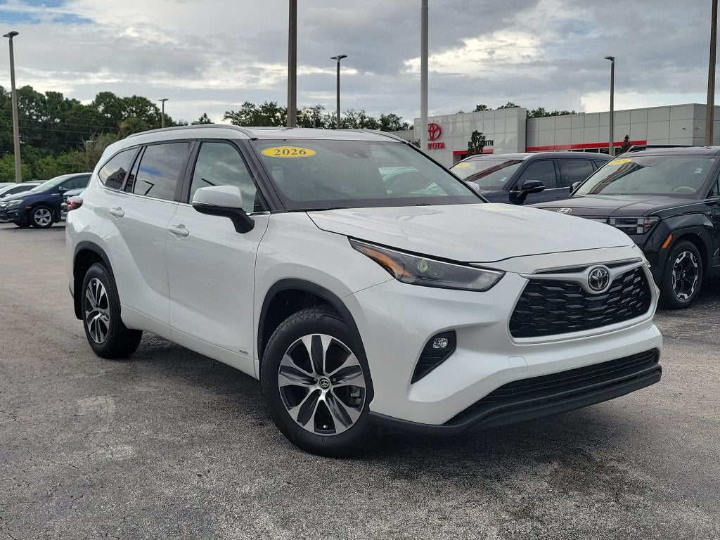 2026 Toyota Highlander Hybrid XLE