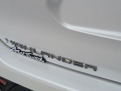 2026 Toyota Highlander Hybrid XLE