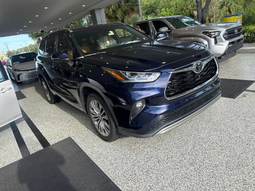 2023 Toyota Highlander Platinum