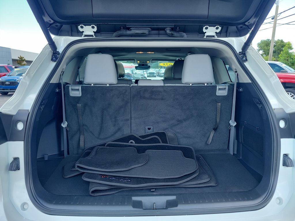 2025 Toyota Highlander XLE