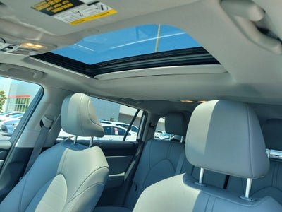 2025 Toyota Highlander XLE