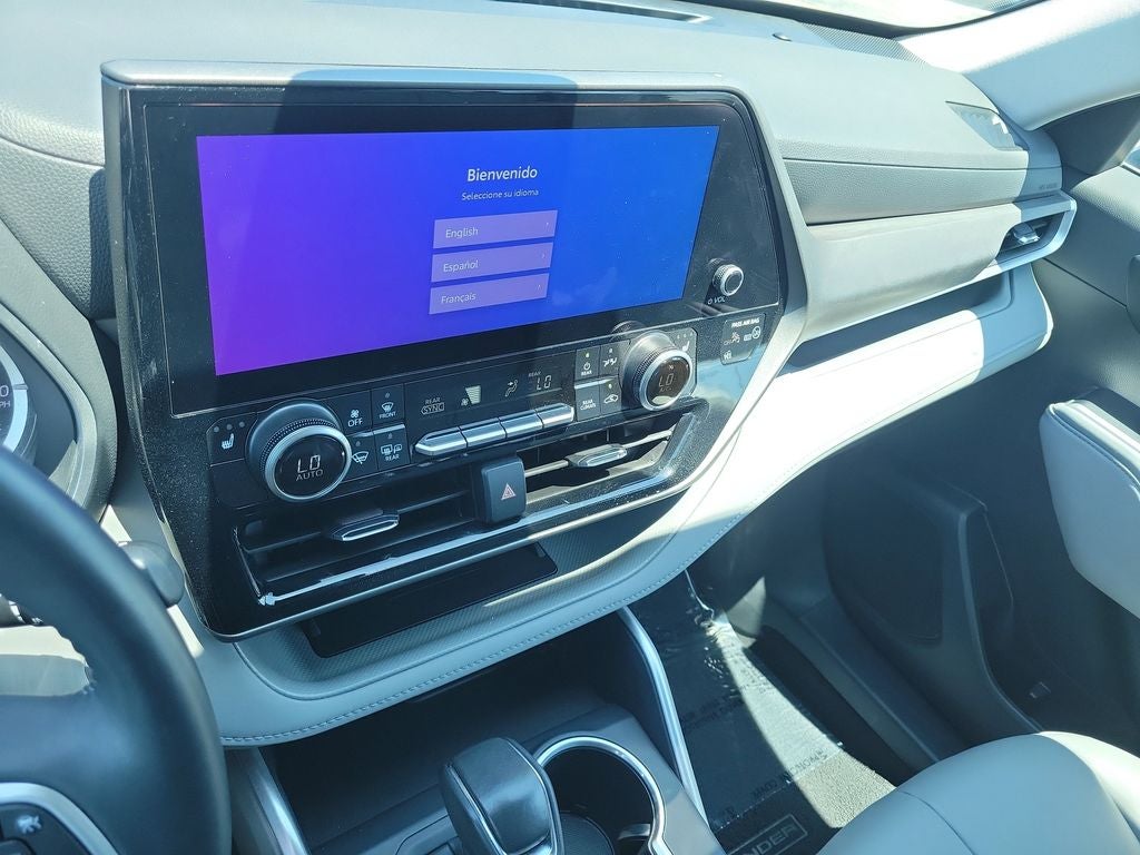 2025 Toyota Highlander XLE