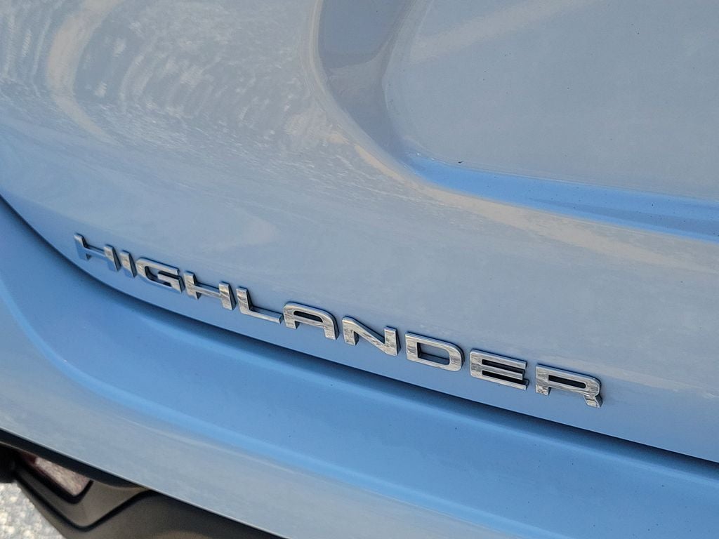 2025 Toyota Highlander XLE
