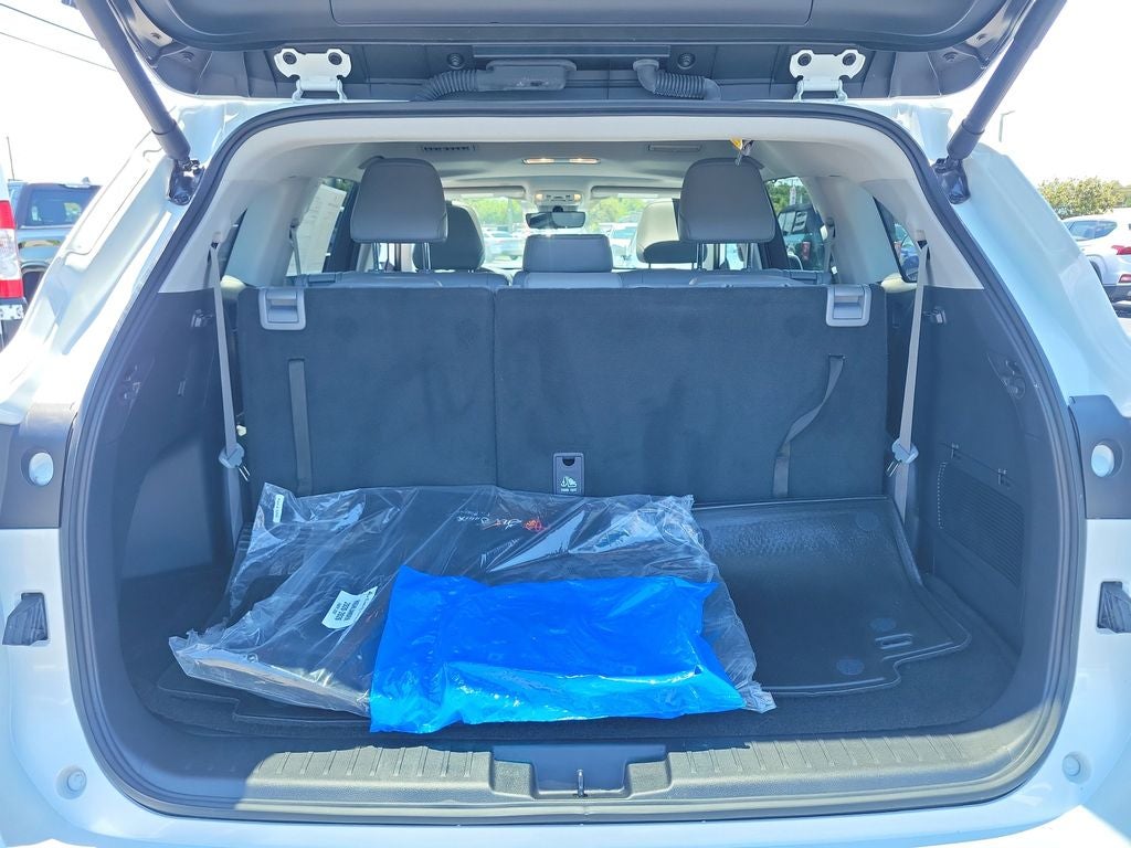 2025 Toyota Highlander XLE