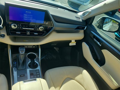 2023 Toyota Highlander Limited