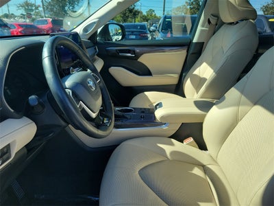 2023 Toyota Highlander Limited