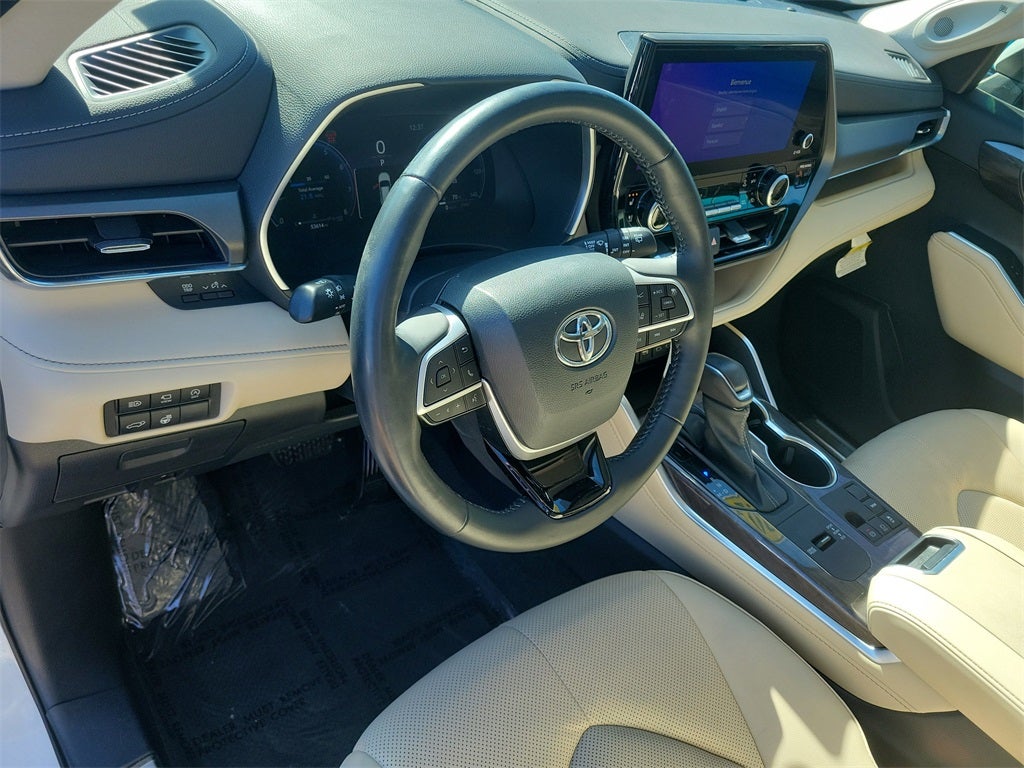 2023 Toyota Highlander Limited
