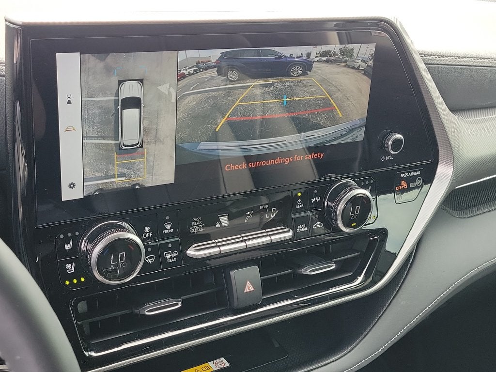 2024 Toyota Highlander Platinum