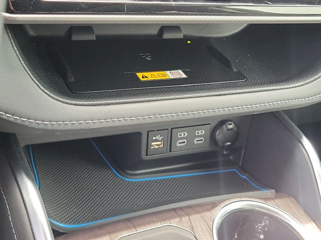2024 Toyota Highlander Platinum