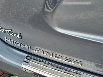 2024 Toyota Highlander Platinum