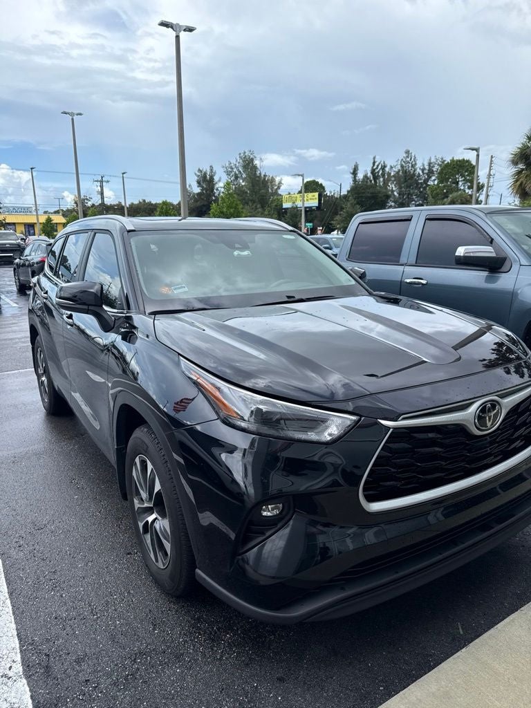 2026 Toyota Highlander XLE
