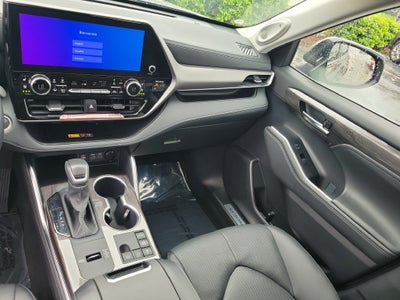 2026 Toyota Highlander Hybrid Limited HYBRID