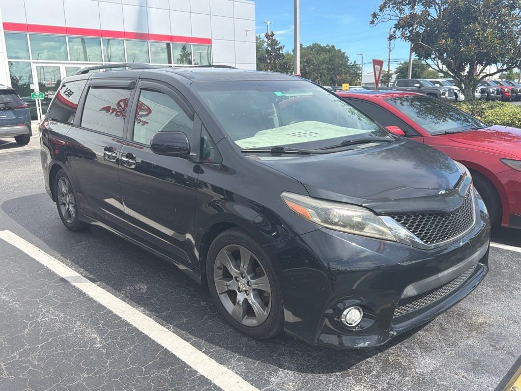 2015 Toyota SIENNA SE PREM SE Premium 8 Passenger