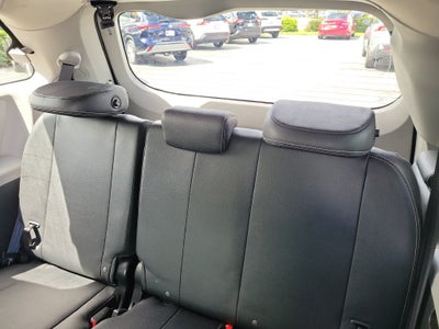 2015 Toyota SIENNA SE PREM SE Premium 8 Passenger