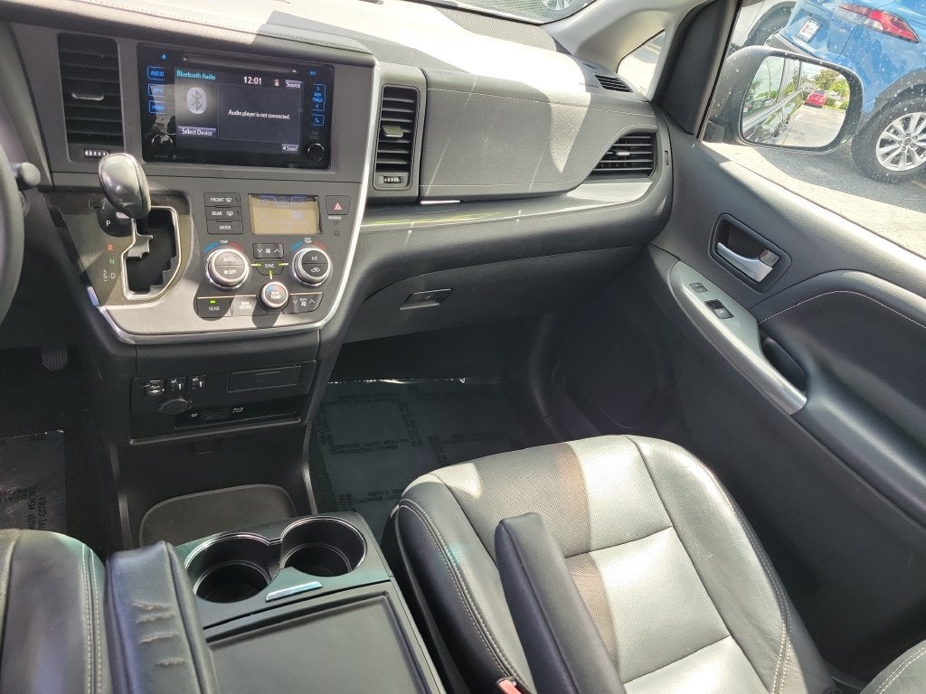 2015 Toyota SIENNA SE PREM SE Premium 8 Passenger