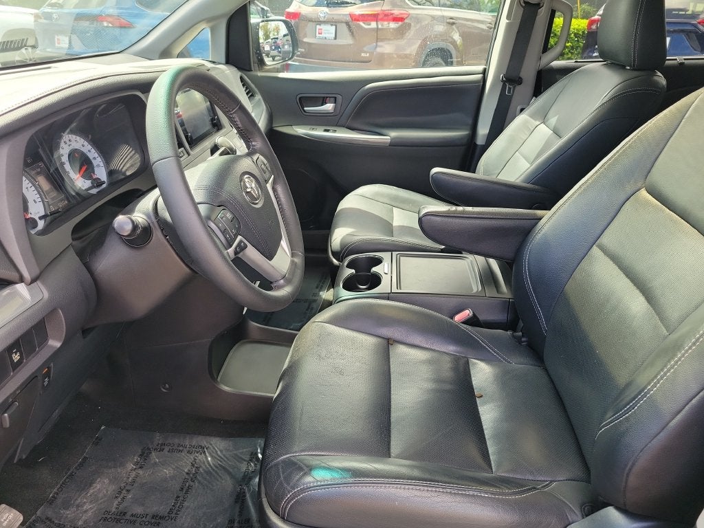 2015 Toyota SIENNA SE PREM SE Premium 8 Passenger