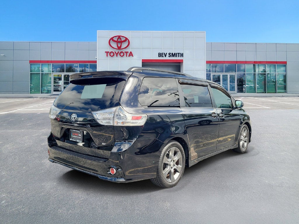2015 Toyota SIENNA SE PREM SE Premium 8 Passenger