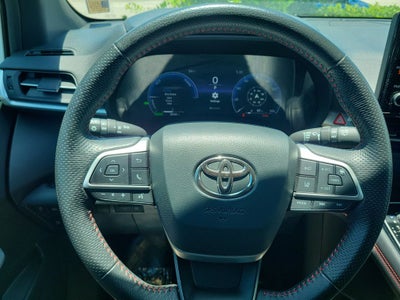 2025 Toyota Sienna XSE 7 Passenger