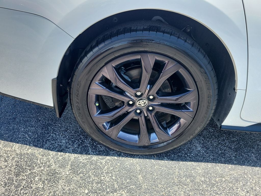 2025 Toyota Sienna XSE 7 Passenger