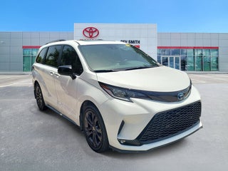 2025 Toyota Sienna XSE 7 Passenger