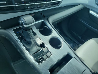 2025 Toyota SIENNA XLE XLE 8 Passenger