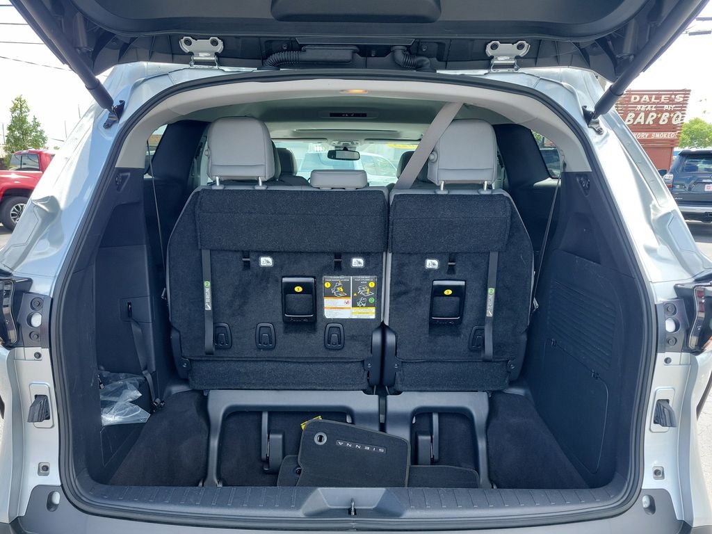 2025 Toyota SIENNA XLE XLE 8 Passenger