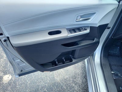 2025 Toyota Sienna XLE 8 Passenger