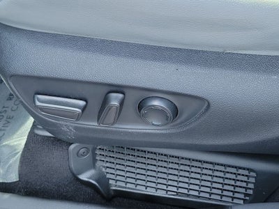 2022 Toyota Sienna XLE 8 Passenger