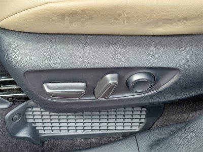 2021 Toyota Sienna XLE 8 Passenger