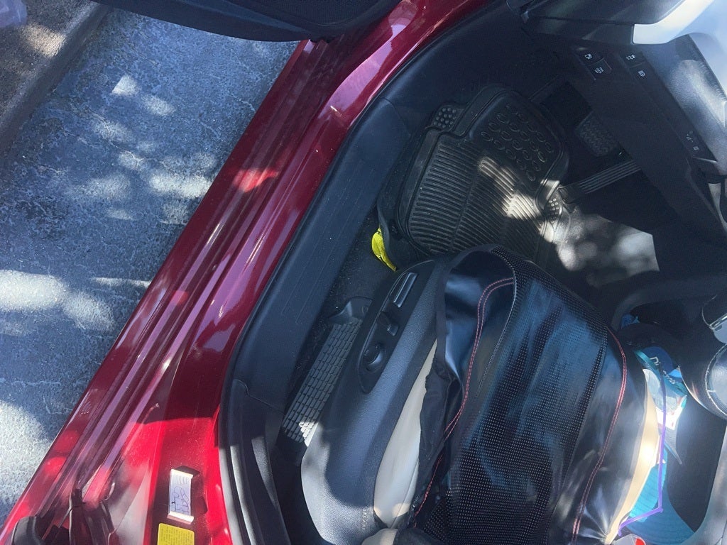 2021 Toyota Sienna XLE 8 Passenger