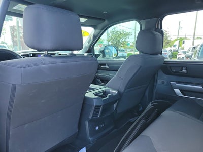 2025 Toyota TUNDRA 4X2 SR5