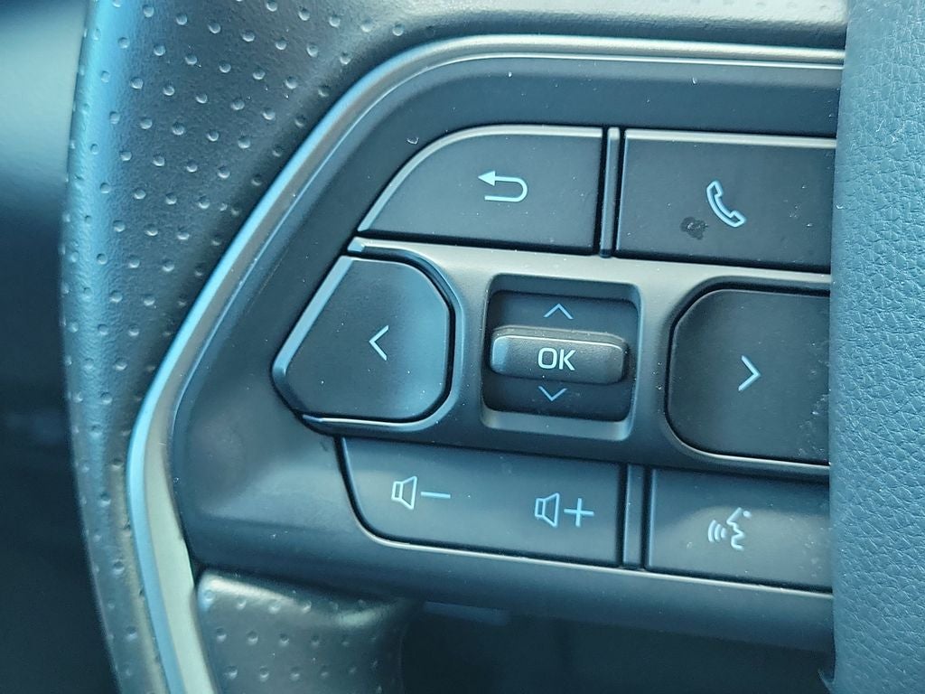 2025 Toyota TUNDRA 4X2 SR5