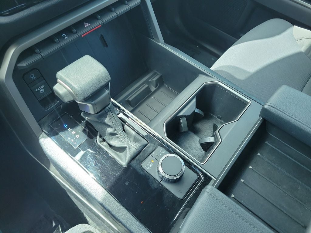 2025 Toyota TUNDRA 4X2 SR5