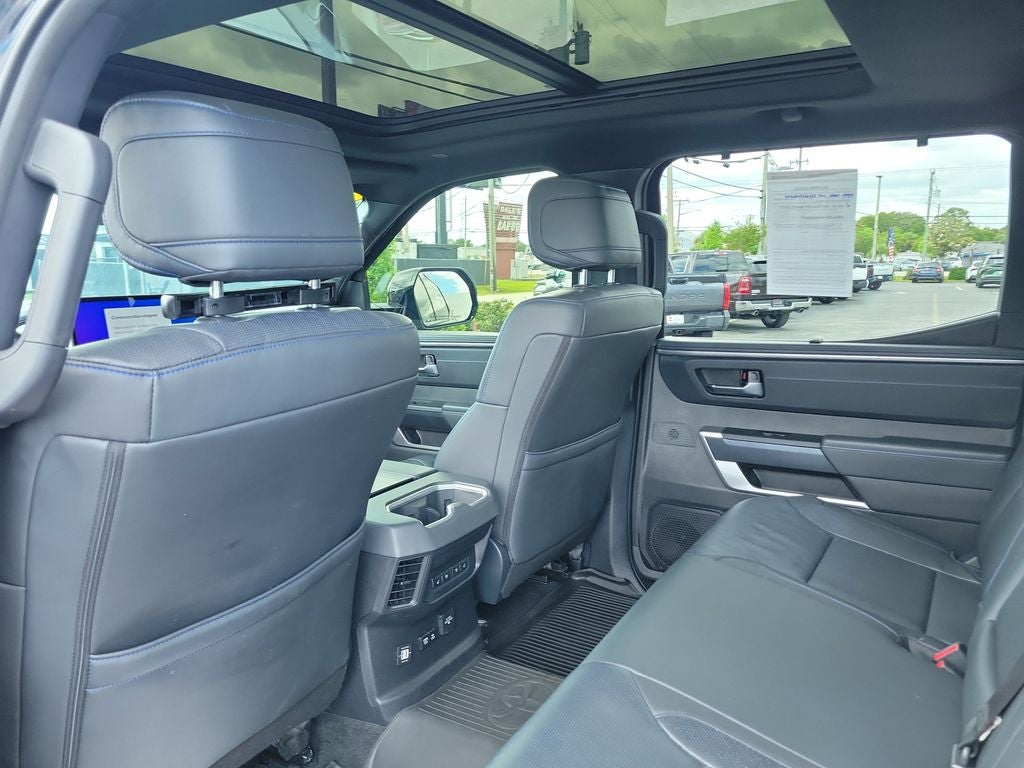 2025 Toyota TUNDRA 4X4 Platinum