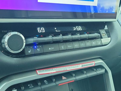 2025 Toyota TUNDRA 4X4 Platinum