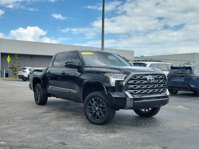 2025 Toyota TUNDRA 4X4 Platinum